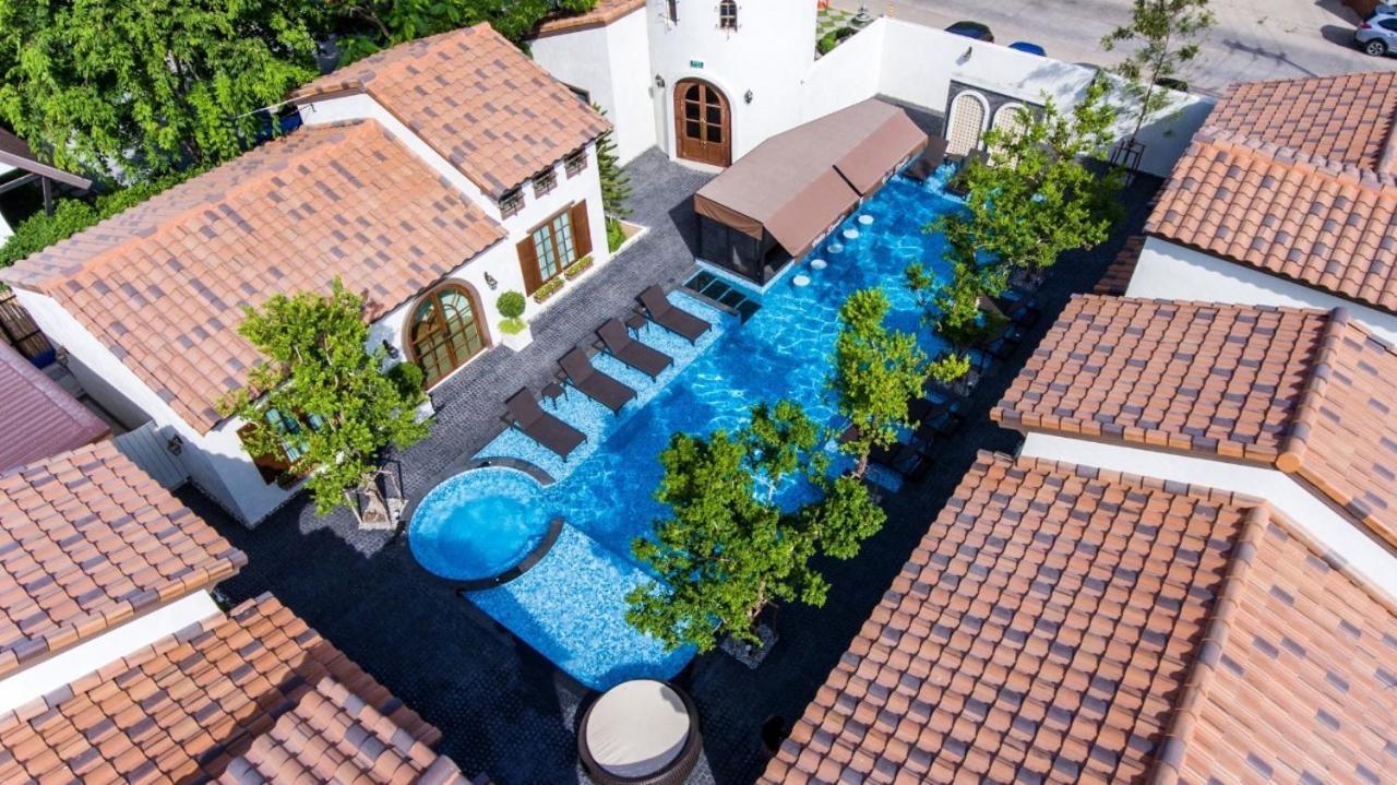Villa Seville Hua Hin Bagian luar foto