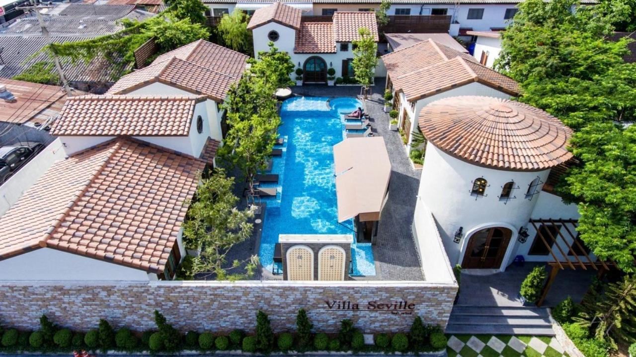 Villa Seville Hua Hin Bagian luar foto