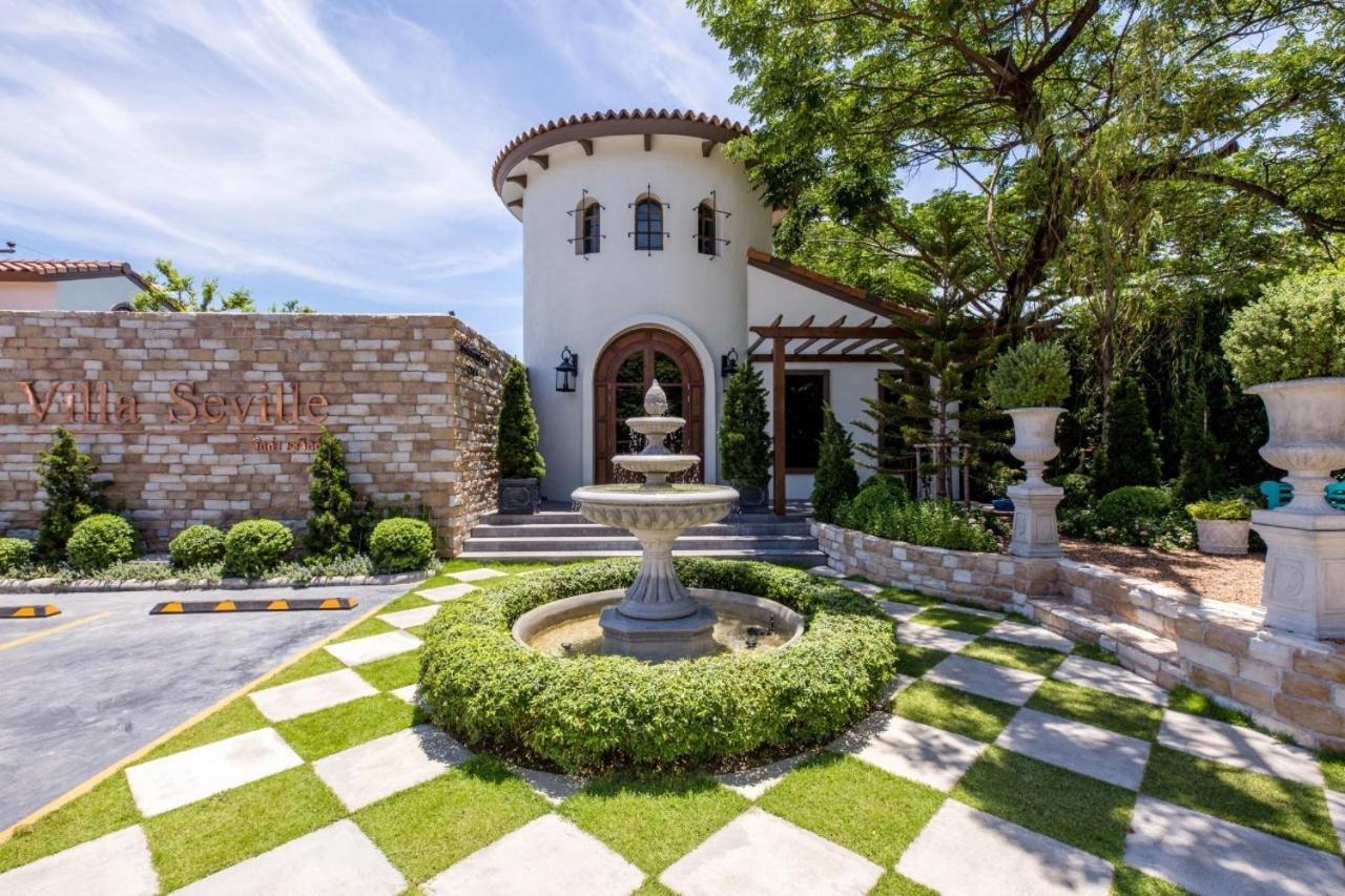 Villa Seville Hua Hin Bagian luar foto