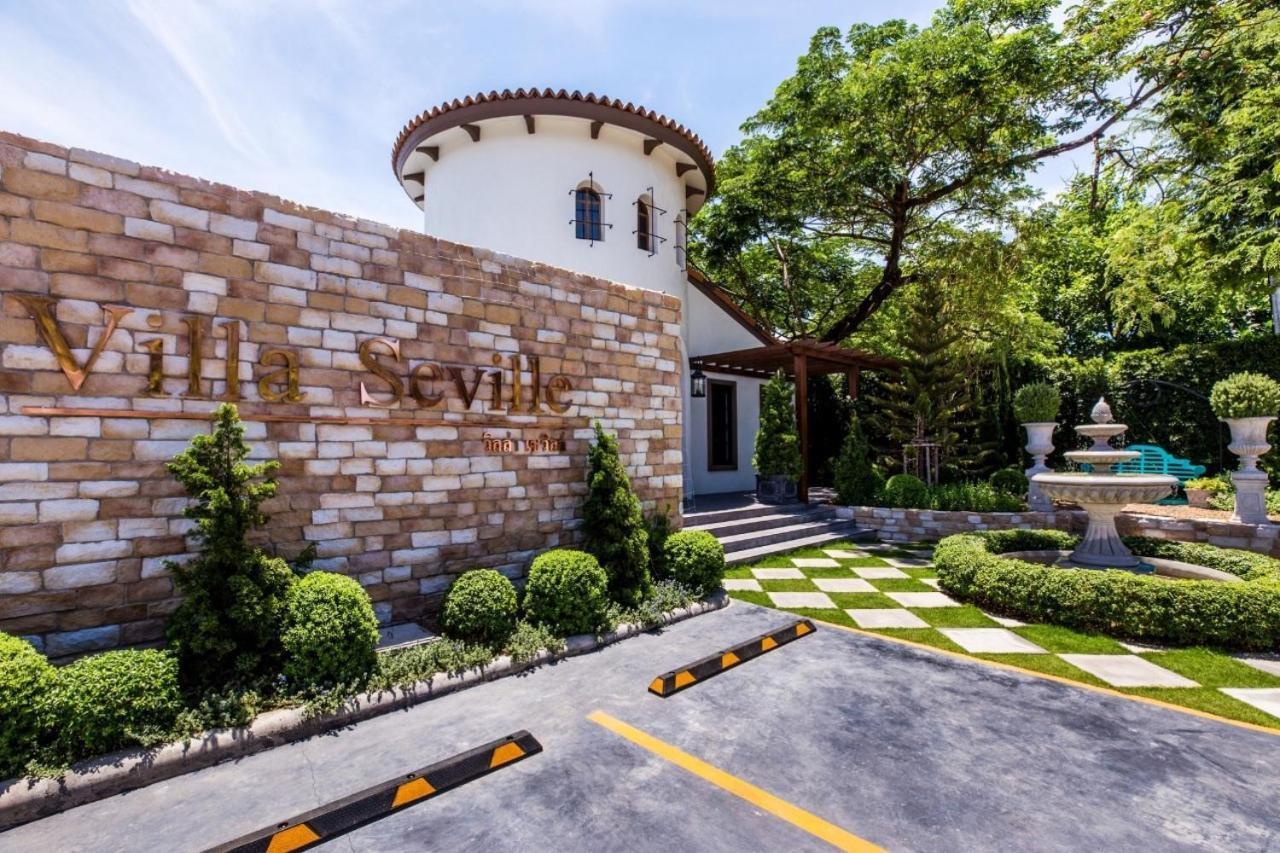 Villa Seville Hua Hin Bagian luar foto