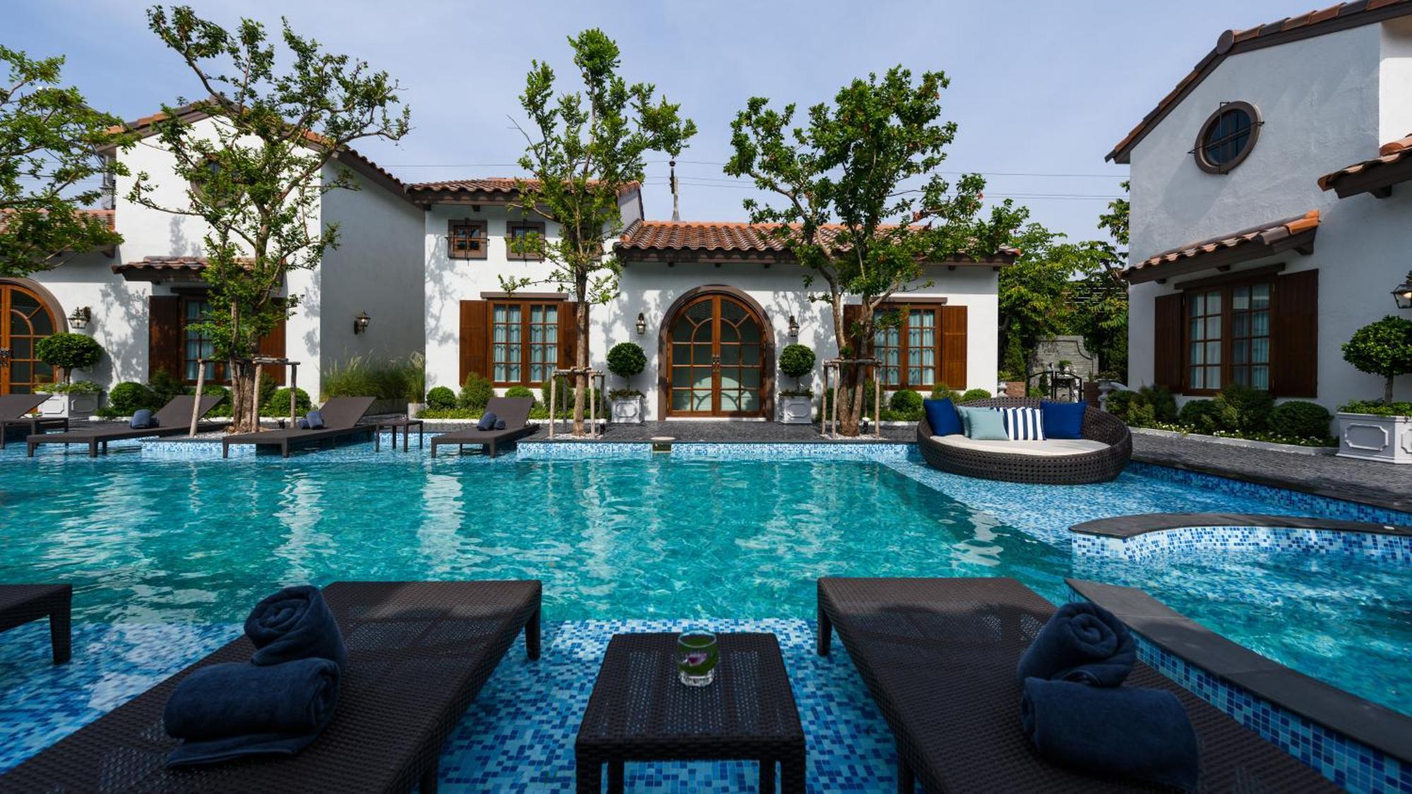 Villa Seville Hua Hin Bagian luar foto