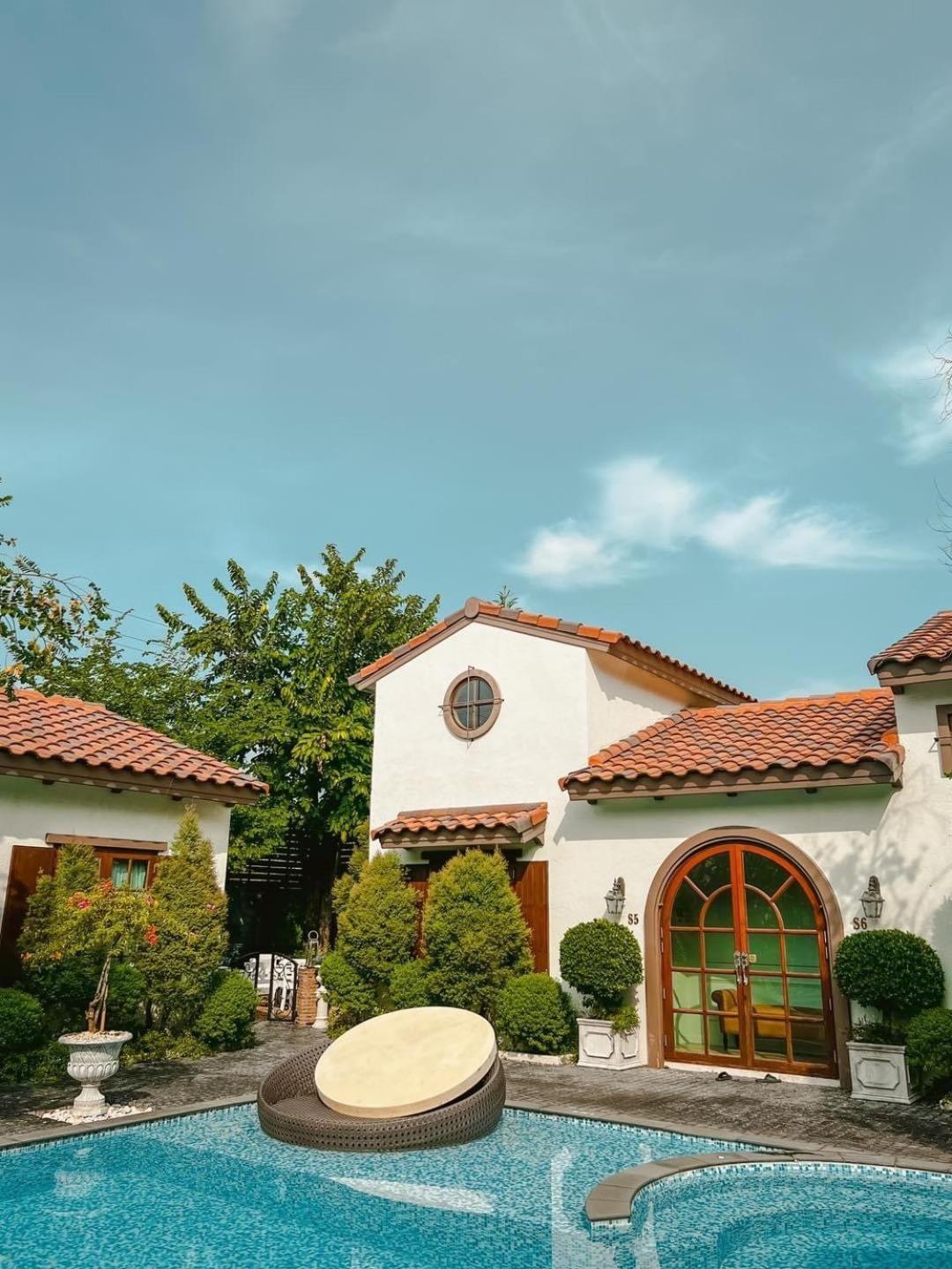 Villa Seville Hua Hin Bagian luar foto