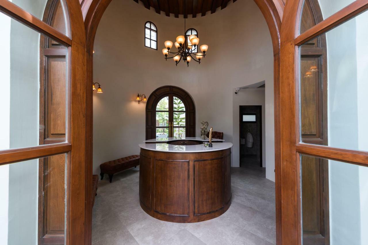 Villa Seville Hua Hin Bagian luar foto